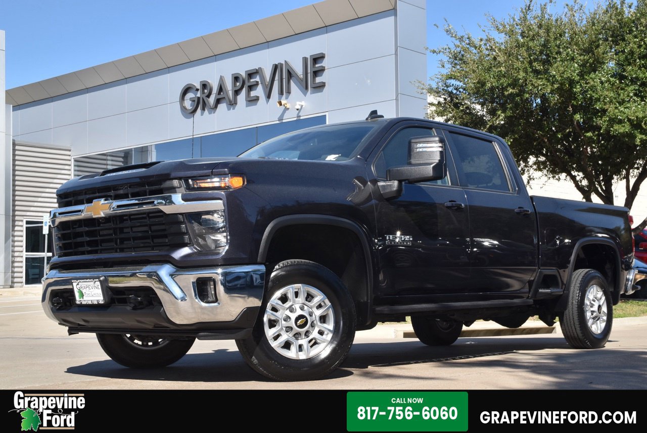 Used 2024 Chevrolet Silverado 2500 LT w/ Texas Edition RWD image 1