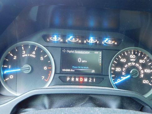 Used 2017 Ford F150 XLT w/ Equipment Group 302A Luxury AWD/4WD image 7
