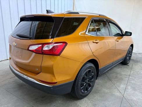 Used 2018 Chevrolet Equinox LT w/ Sun & Infotainment Package FWD image 6