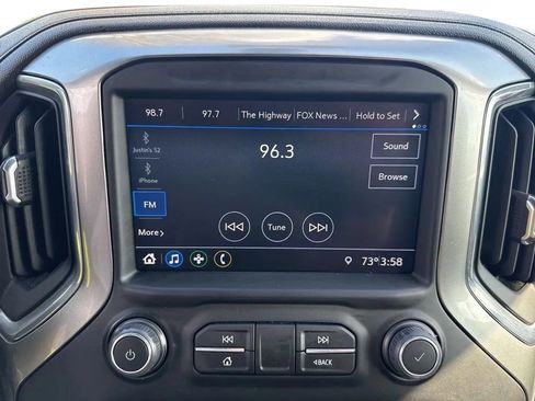 Used 2022 Chevrolet Silverado 1500 LT AWD/4WD image 21