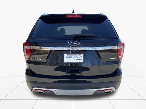 Used 2016 Ford Explorer Limited w/ Equipment Group 301A image 7