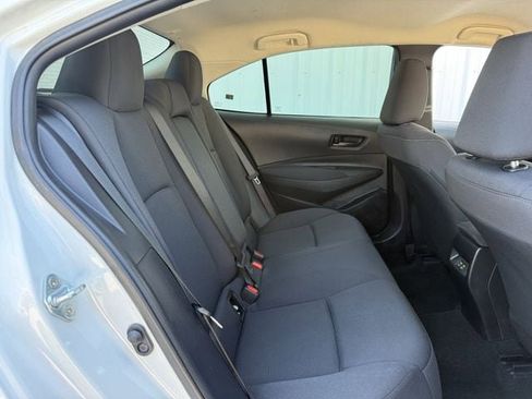 Used 2024 Toyota Corolla LE image 29