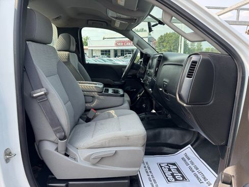 Used 2017 Chevrolet Silverado 2500 W/T AWD/4WD image 16