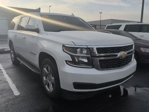 Used 2016 Chevrolet Suburban LT w/ Max Trailering Package image 6