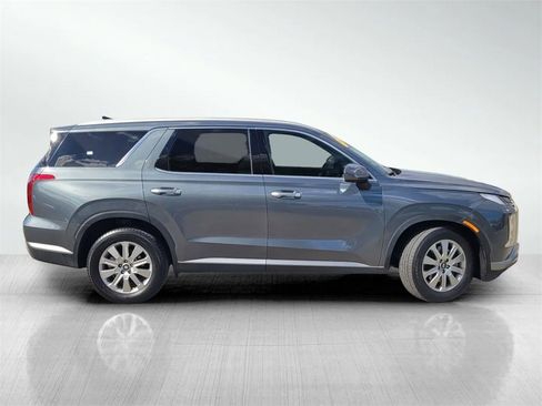 Used 2024 Hyundai Palisade SEL image 3