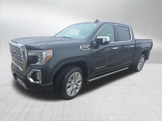 Used 2020 GMC Sierra 1500 Denali w/ Denali Ultimate Package AWD/4WD video 2