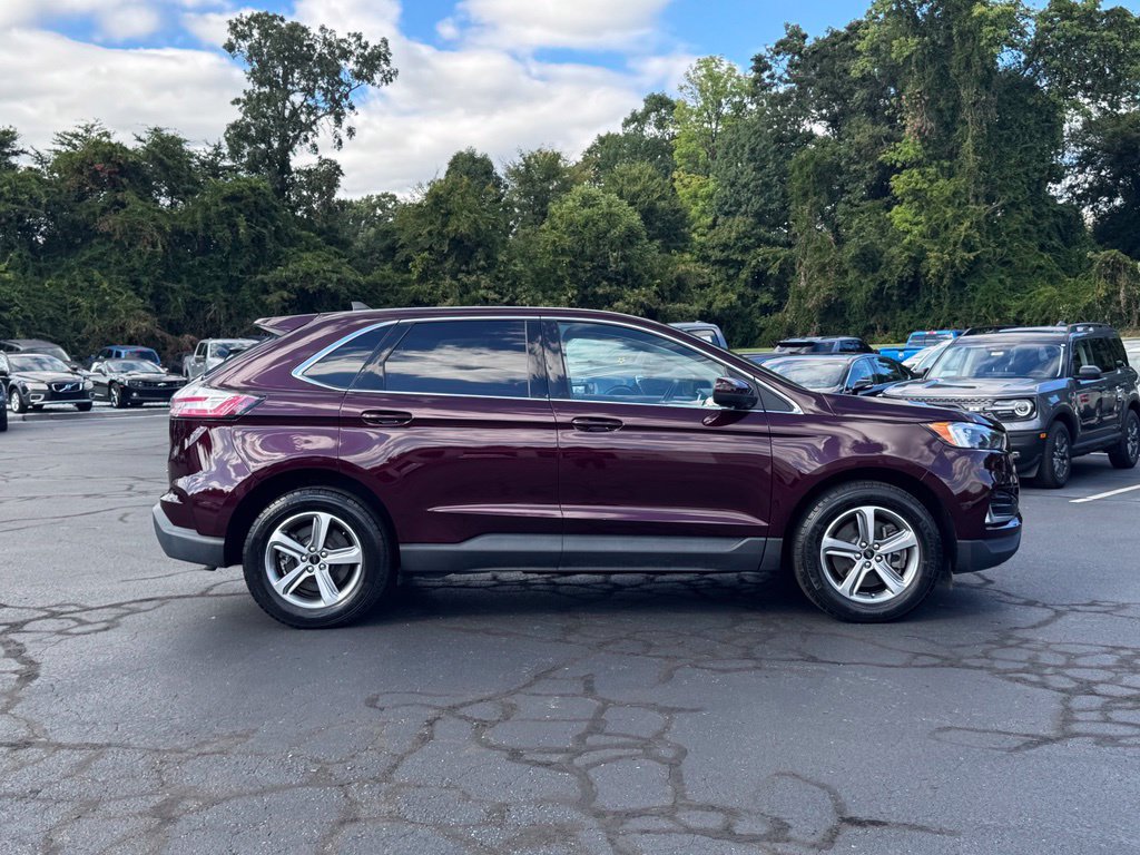 Used 2023 Ford Edge SEL w/ Convenience Package AWD/4WD image 4
