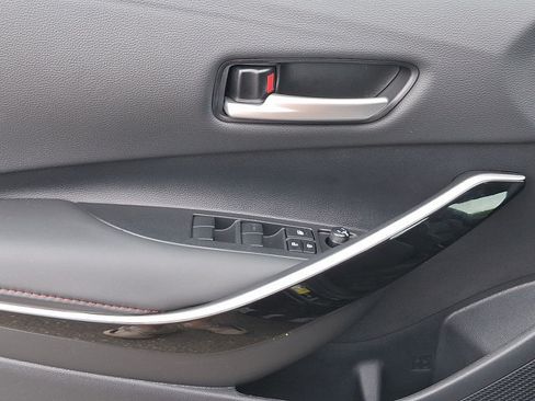 Used 2026 Toyota Corolla XSE FWD image 11