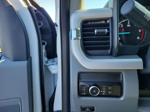 New 2026 Ford F350 XL w/ XL Chrome Package image 21