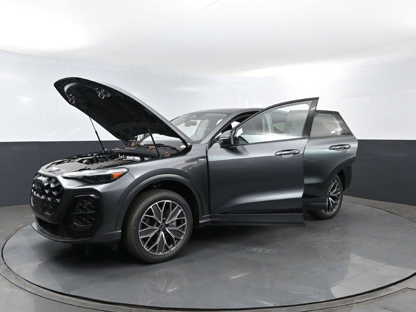 New 2026 Audi Q5 Premium Plus AWD/4WD image 24