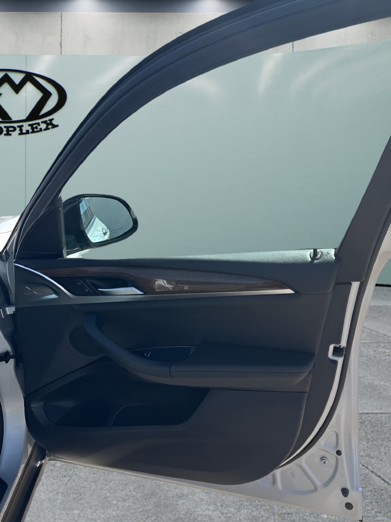Used 2019 BMW X3 sDrive30i w/ Driving Assistance Package RWD image 21