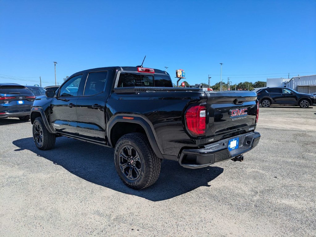 Used 2025 GMC Canyon Elevation w/ Convenience Package RWD image 6