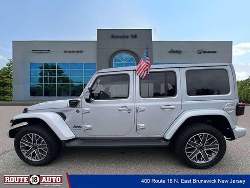 Used 2024 Jeep Wrangler High Altitude AWD/4WD image 7