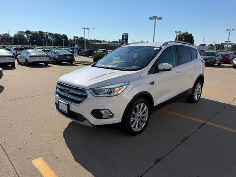 Used 2017 Ford Escape Titanium FWD image 7