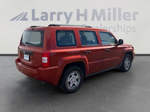 Used 2009 Jeep Patriot Sport image 6