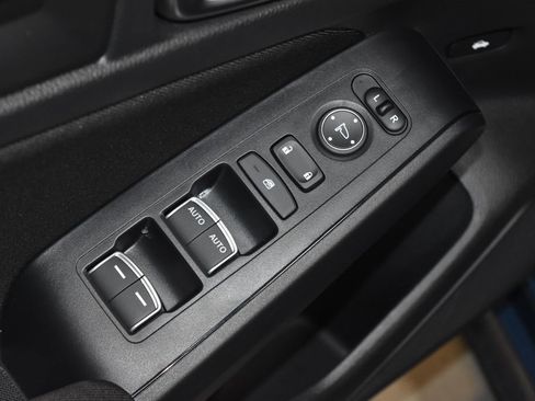 Used 2025 Honda Civic LX image 5