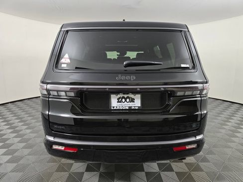 New 2026 Jeep Grand Wagoneer 4WD image 5