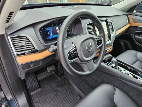 Certified 2024 Volvo XC90 B6 Plus w/ Protection Package Premier image 19