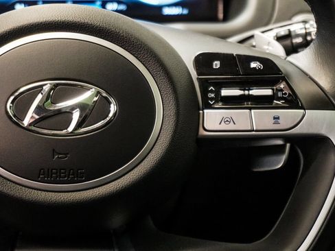 Used 2023 Hyundai Tucson Limited AWD/4WD image 15