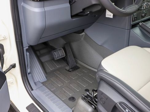 New 2025 INEOS Grenadier Fieldmaster Edition image 40