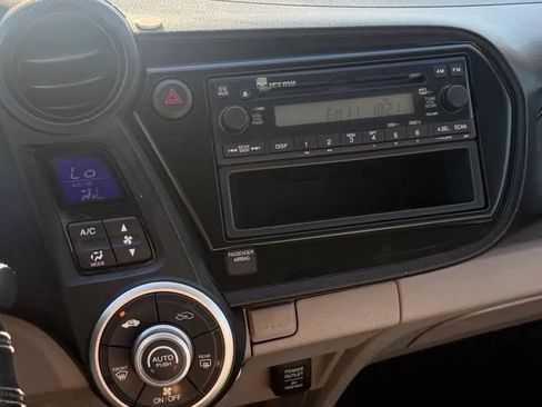 Used 2012 Honda Insight image 6