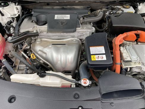 Certified 2017 Toyota Avalon Limited image 18