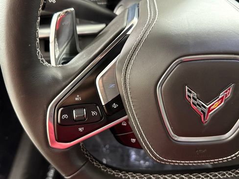 Used 2025 Chevrolet Corvette Stingray Convertible w/ Battery Protection Package RWD image 28