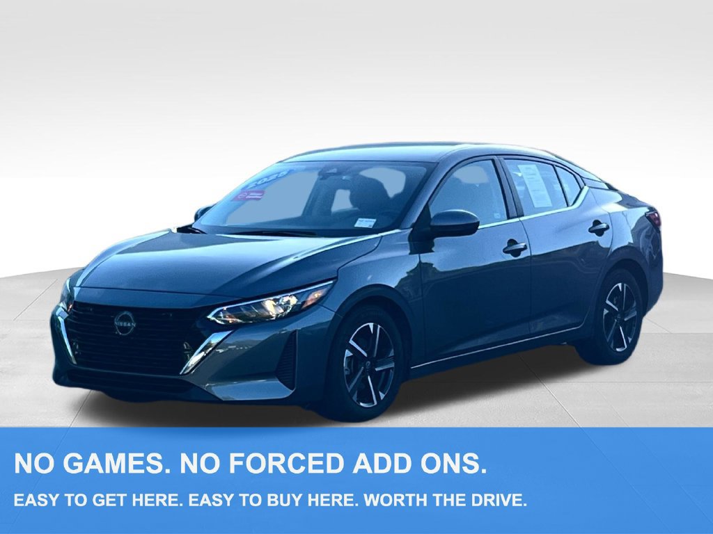 Certified 2025 Nissan Sentra SV FWD image 1