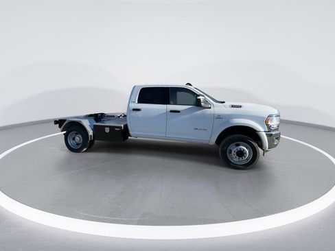 Used 2024 RAM 4500 SLT w/ Quick Order Package 2YG SLT image 24