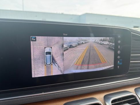 Used 2020 Mercedes-Benz GLE 350 4MATIC image 21