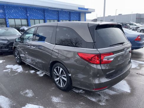 Used 2019 Honda Odyssey Elite image 4