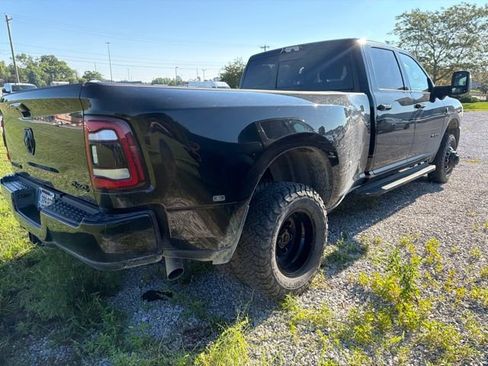 Used 2024 RAM 3500 Laramie w/ Night Edition AWD/4WD image 6