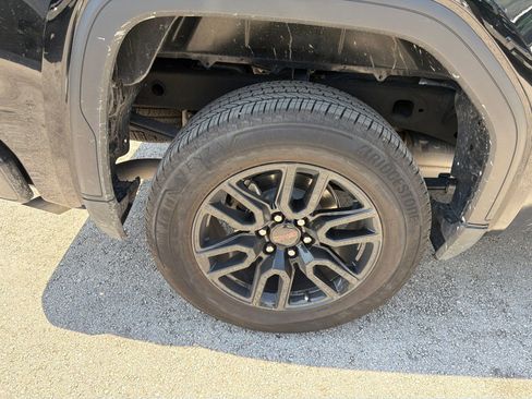 Used 2026 GMC Sierra 1500 Elevation AWD/4WD image 16