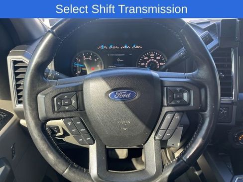 Used 2017 Ford F150 XLT w/ Equipment Group 302A Luxury AWD/4WD image 12