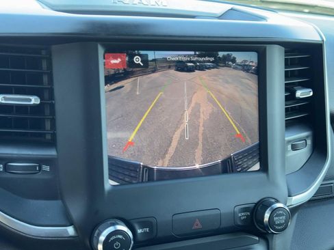 Used 2024 RAM 2500 Big Horn image 12