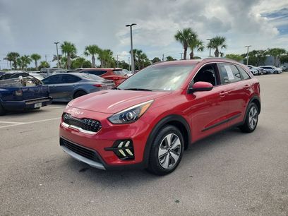 Certified 2022 Kia Niro LX