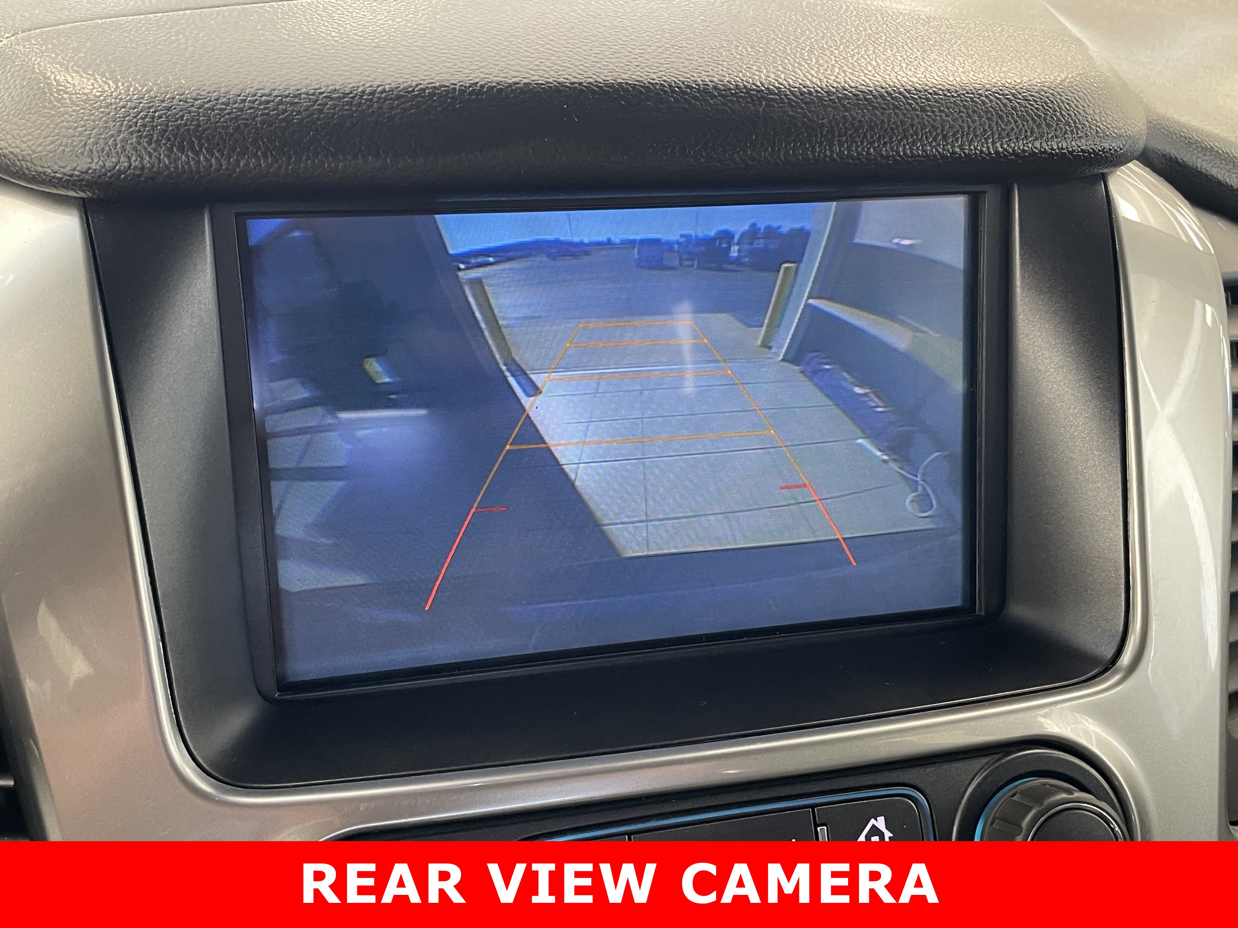 Used 2020 Chevrolet Tahoe LT w/ Luxury Package AWD/4WD image 28