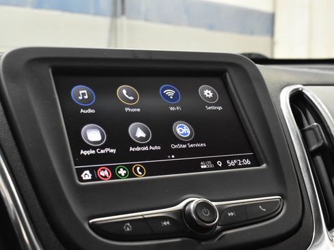 Used 2020 Chevrolet Equinox LS w/ LS Convenience Package FWD image 16