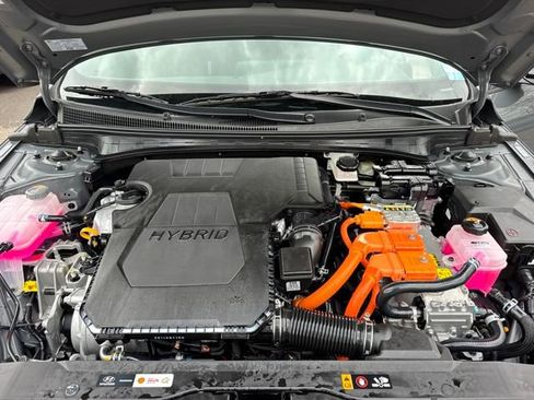 Certified 2026 Hyundai Elantra Sport image 24