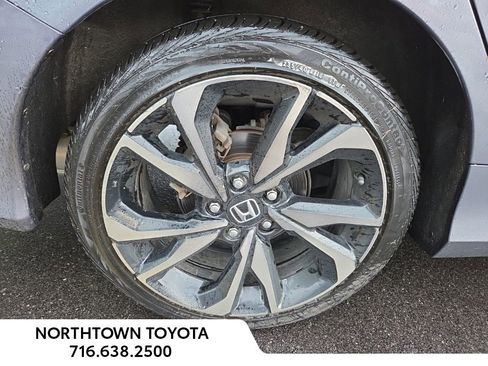 Used 2020 Honda Civic Sport image 6