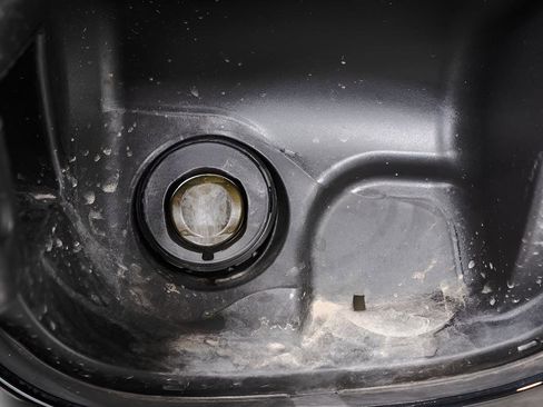 Used 2025 Chevrolet Suburban High Country image 48