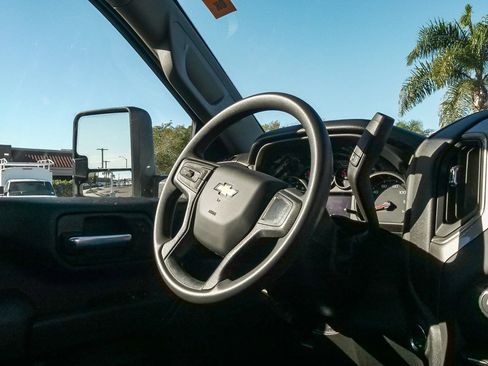 New 2026 Chevrolet Silverado 2500 W/T w/ WT Convenience Package image 13