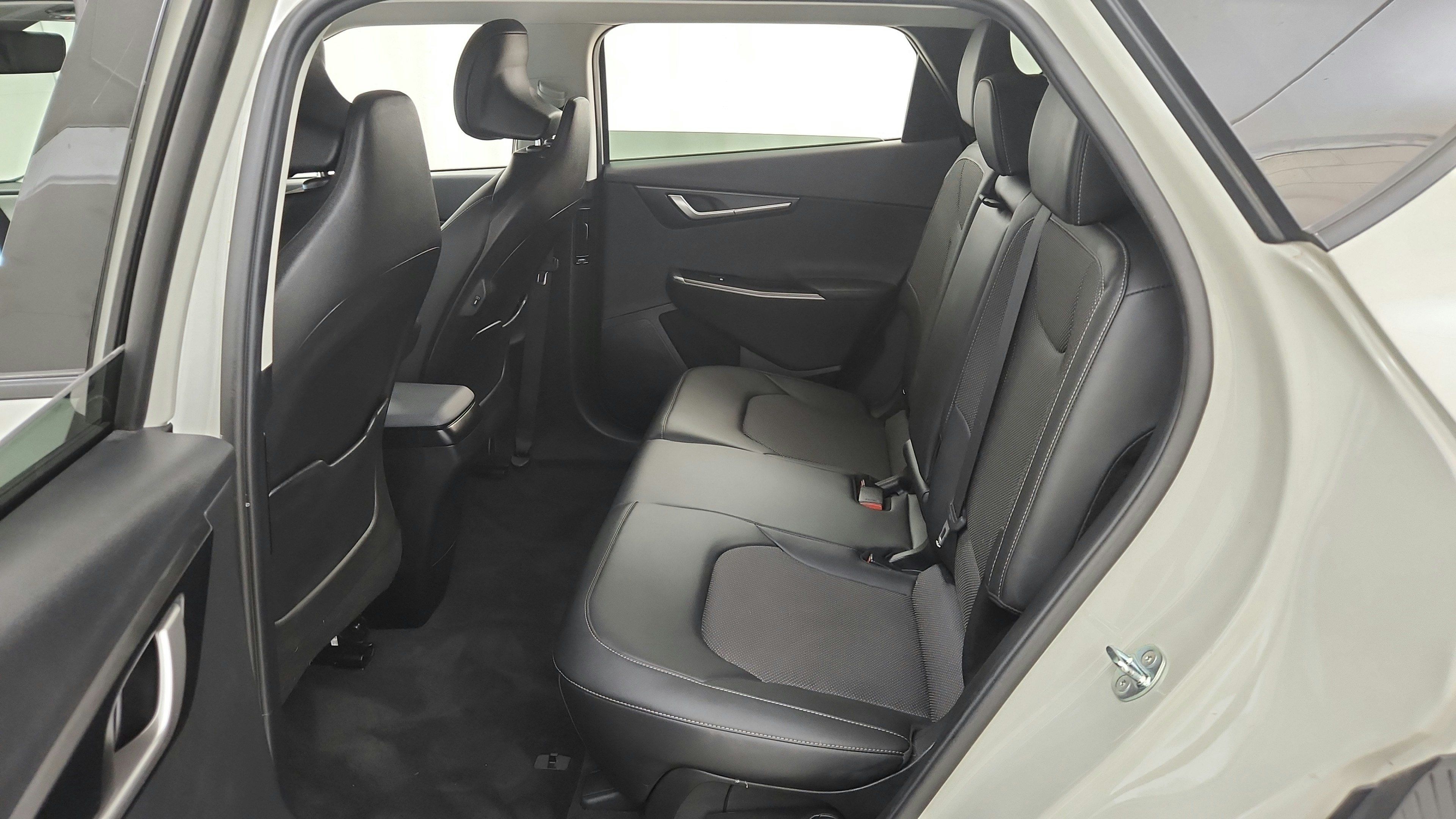 Used 2024 Kia EV6 Light AWD/4WD image 25