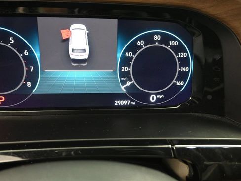 Used 2024 Volkswagen Atlas SE FWD image 10