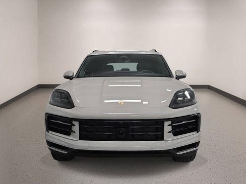 New 2026 Porsche Cayenne AWD/4WD image 9