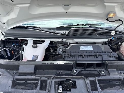 Used 2022 Chevrolet Express 2500 Extended w/ Driver Convenience Package image 21