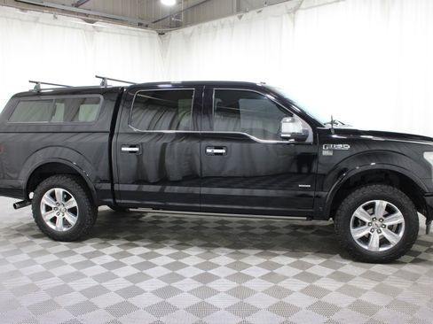 Used 2017 Ford F150 Platinum w/ Equipment Group 701A Luxury image 29