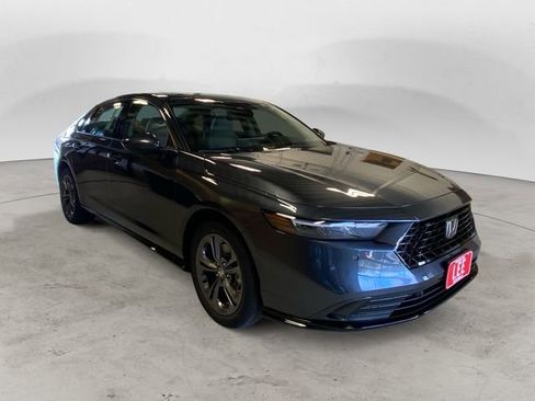 New 2025 Honda Accord EX-L image 7