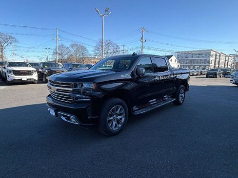 Certified 2019 Chevrolet Silverado 1500 High Country image 3