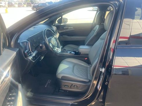 Used 2023 Kia Sportage X-Line w/ X-Line Premium Package image 9